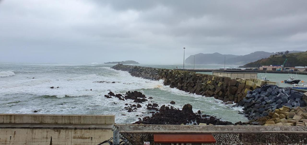 Vivienda T. J.S.E Bermeo Exterior foto
